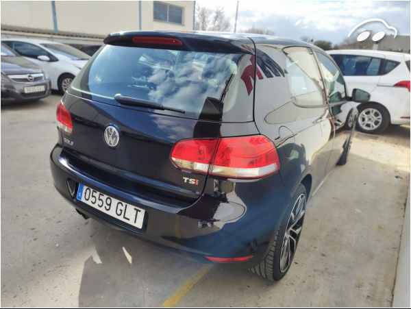 Volkswagen Golf 1.4 5