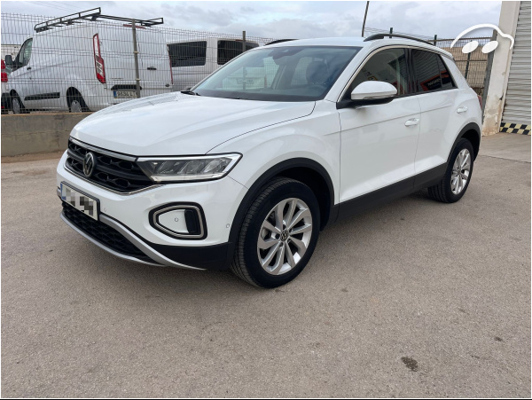 Volkswagen T-roc TSI LIFE  1