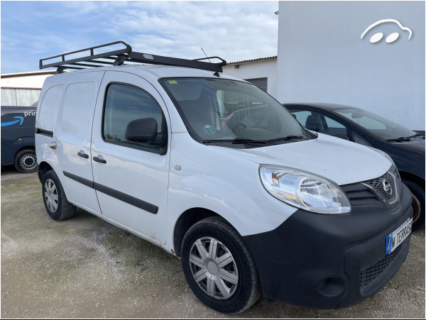 Nissan NV250 FURGON  2