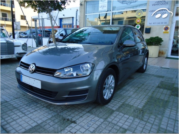 Volkswagen Golf 1.6 TDI BLUEMOTION  1