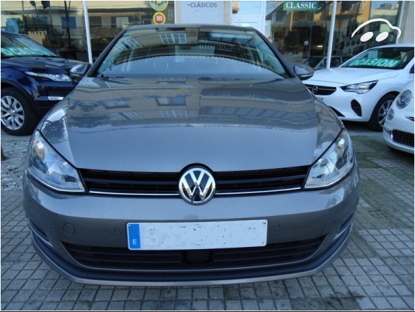 Volkswagen Golf 1.6 TDI BLUEMOTION  2