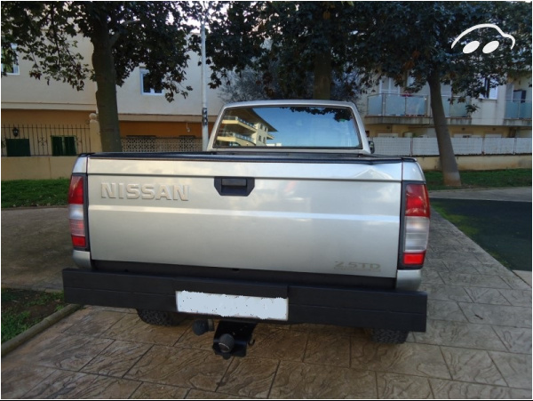 Nissan Pickup 2.5 TD Interculer  6