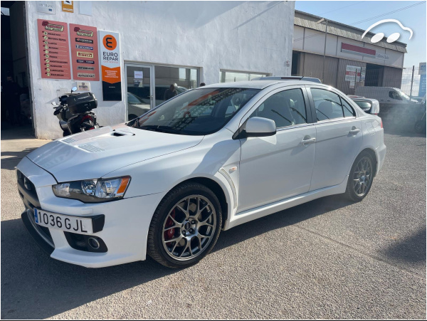 Mitsubishi Evo X 2