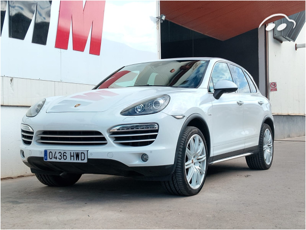 Porsche Cayenne 3.0 1