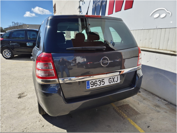 Opel Zafira 1.7 4