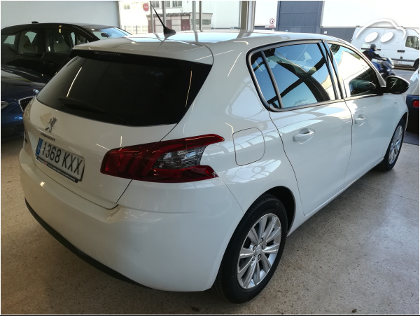 Peugeot 308 1.5 4