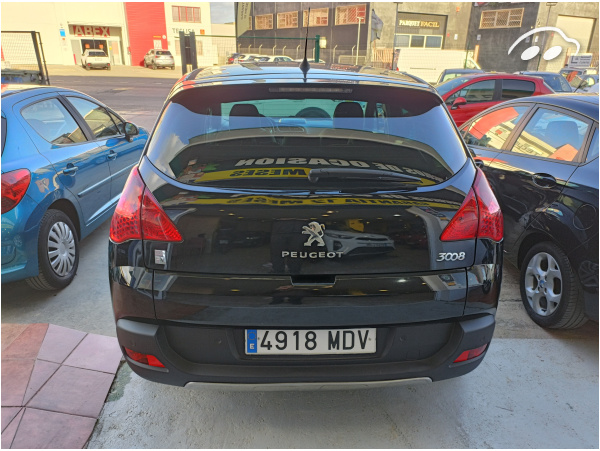 Peugeot 3008 Hybrid Hybrid 4 5