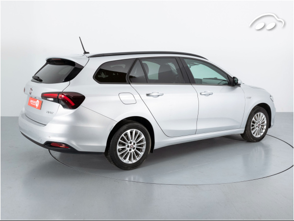 Fiat Tipo FAMILIAR TURBO GASOLINA 100CV 5