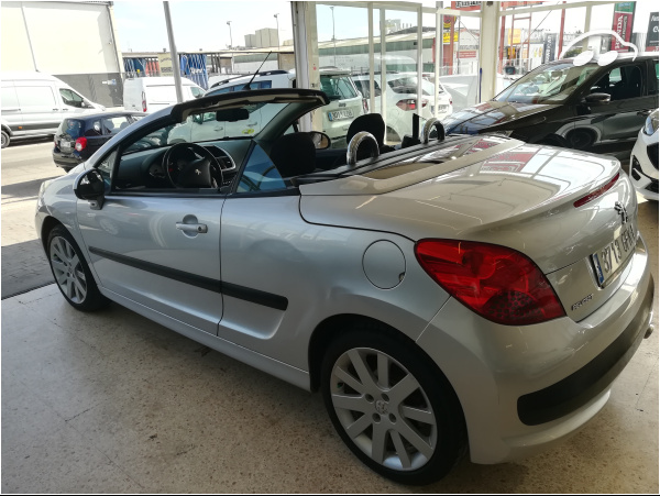 Peugeot 207 Cc SPORT 3