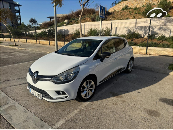 Renault Clio LIMITED 1