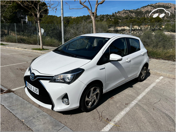 Toyota Yaris AUTOMATICO 1