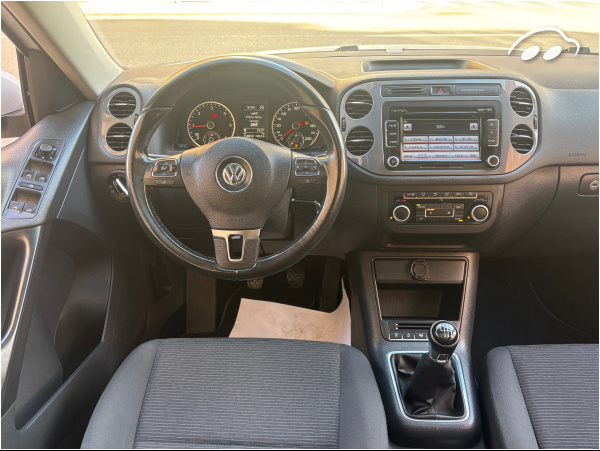 Volkswagen Tiguan  5