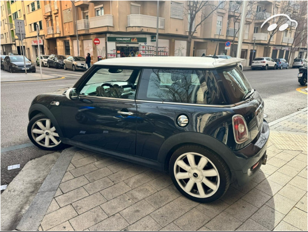 Mini Cooper S  2