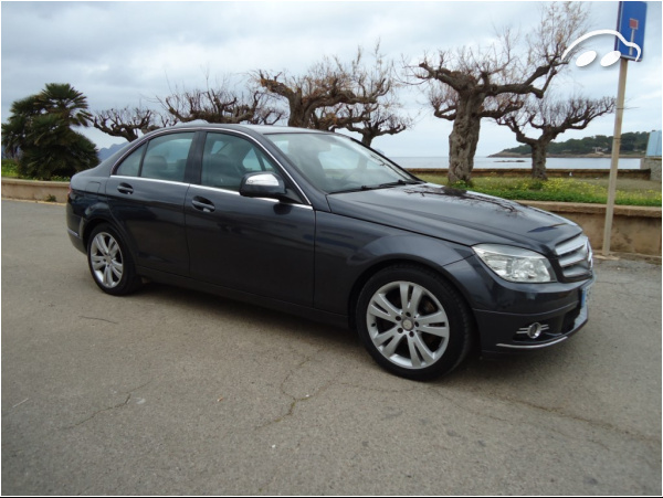 Mercedes-benz Clase C C230 1