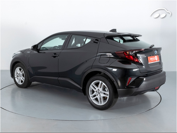 Toyota C-HR ACTIVE 1.8 HYBRID 6