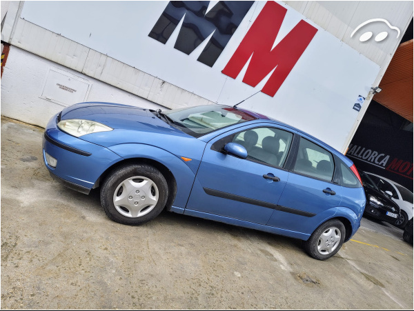 Ford Focus 1.6 4