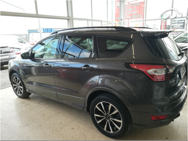 Ford Kuga 1.5 ST LINE 2