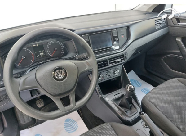 Volkswagen Polo  5