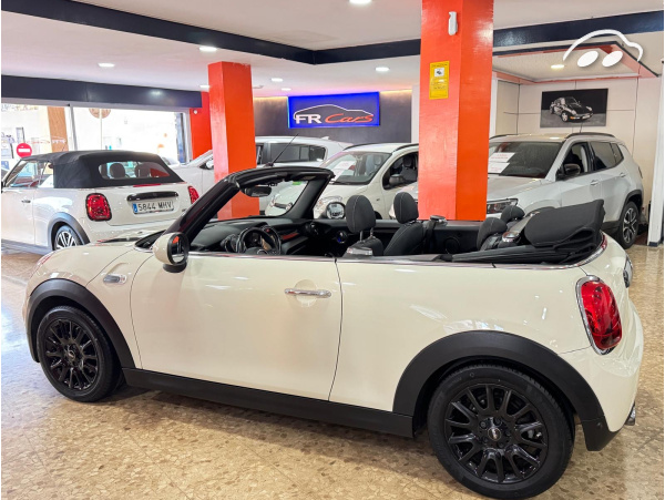 Mini Cooper D Cabrio  4