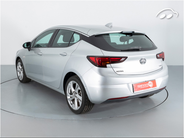 Opel Astra 1.6 DI 110CV 7