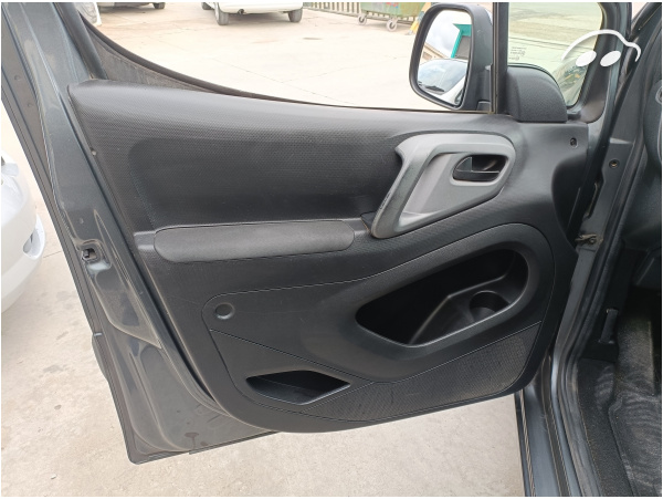 Peugeot Partner Tepee Blue HDI 1.6 9
