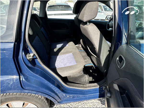 Ford Fiesta Style 3