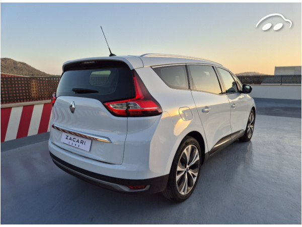 Renault Grand Scenic 7 plazas 4