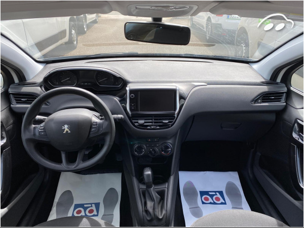 Peugeot 208 1.5 BHDI 100 CV 7