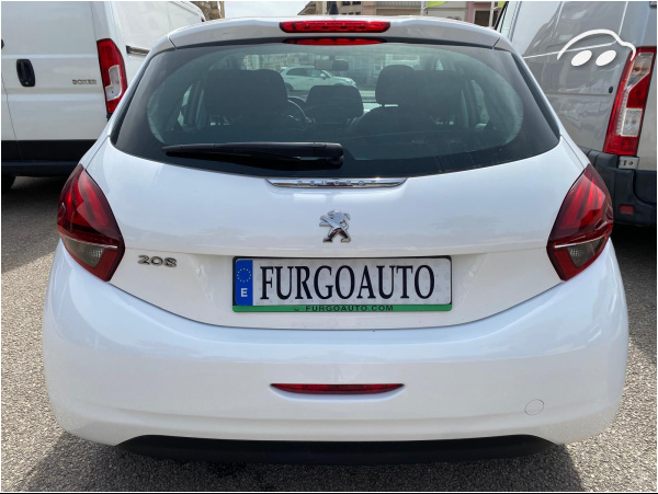 Peugeot 208 1.5 BHDI 100 CV 5