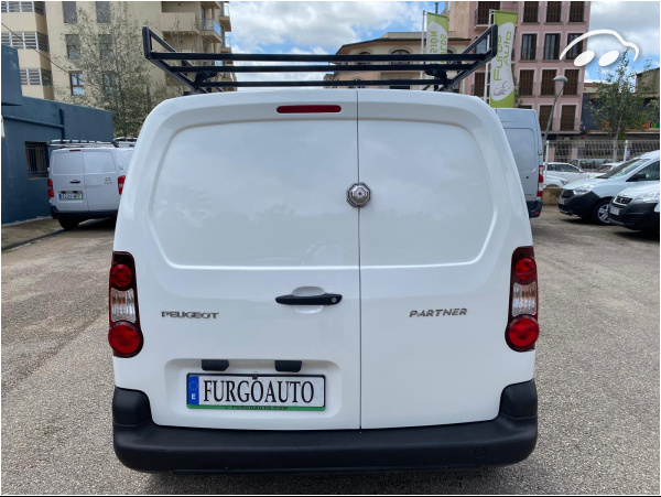 Peugeot Partner 1.6 BHDI 100 CV 5