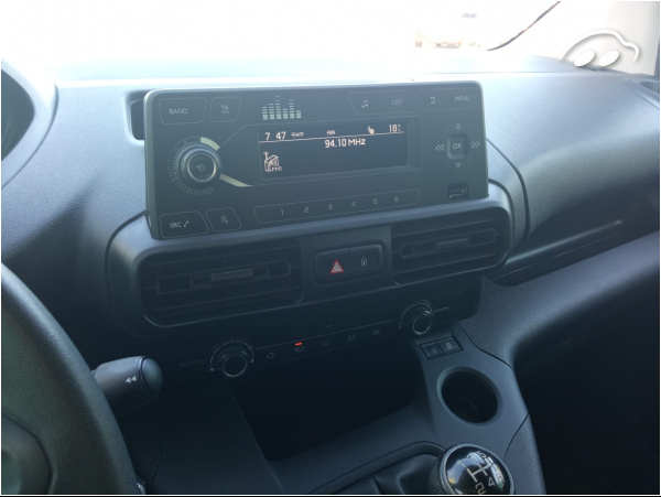 Peugeot Partner 1.5 BLUEHDI 100 FURGON 8