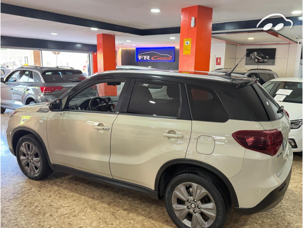 Suzuki Vitara 1.5 GLE 4WD AUTOMÁTICO  6