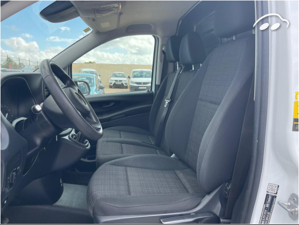 Mercedes-benz Vito FURGON   110 CDI 6