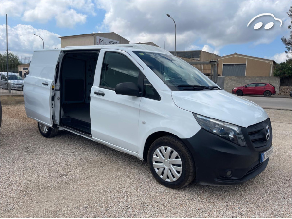 Mercedes-benz Vito FURGON   110 CDI 3