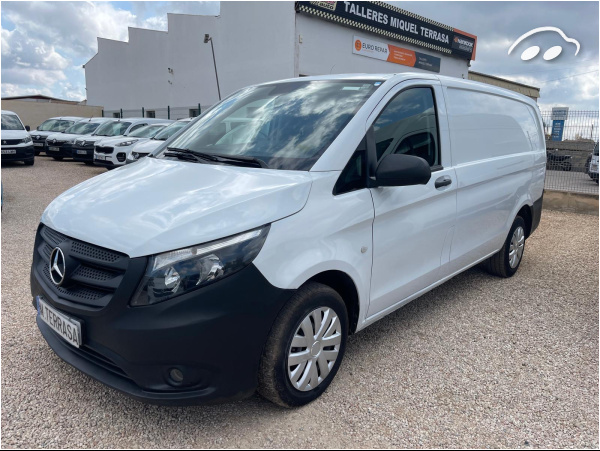 Mercedes-benz Vito FURGON   110 CDI 1