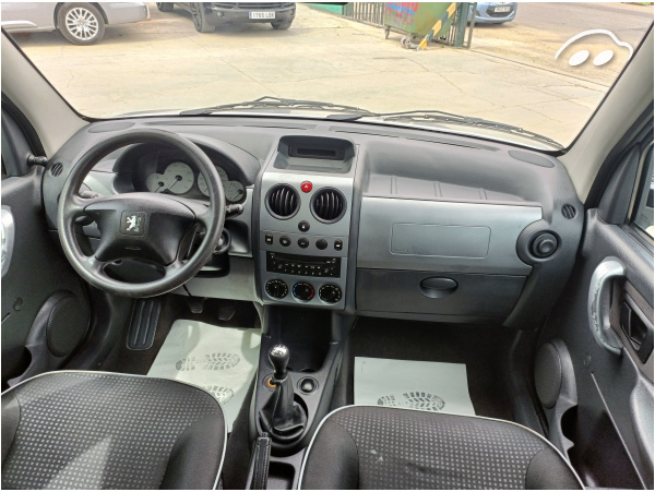 Peugeot Partner 1.6 HDI 7