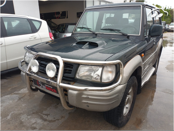 Hyundai Galloper 2.5 TDI 4