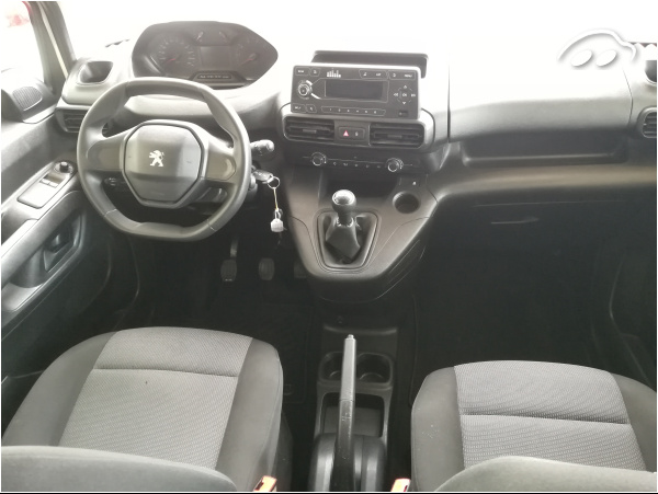 Peugeot Rifter 1.5 5