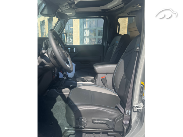 Jeep Wrangler Rubicon 7