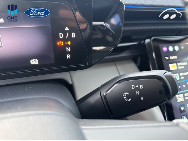 Ford Explorer PREMIUM 11
