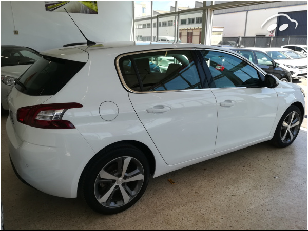 Peugeot 308 ALLURE 4