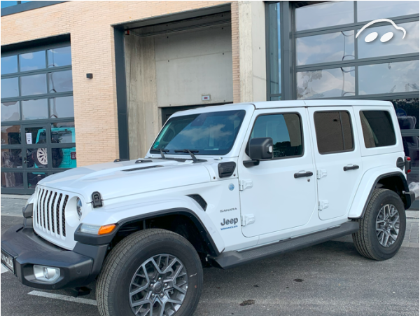 Jeep Wrangler Sahara 3