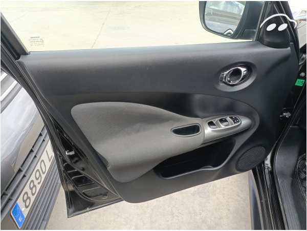 Nissan Juke 1.6  9
