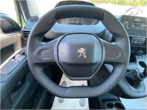 Peugeot Rifter ACCES 1.2 110 CV 9