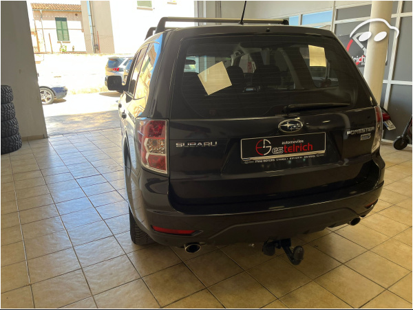 Subaru Forester 2.0 D 6
