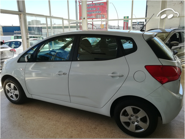 Kia Venga 1.4 2