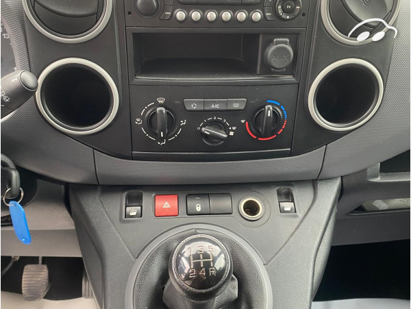 Peugeot Partner 1.6 BHDI 75 CV 12