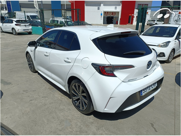 Toyota Corolla  5