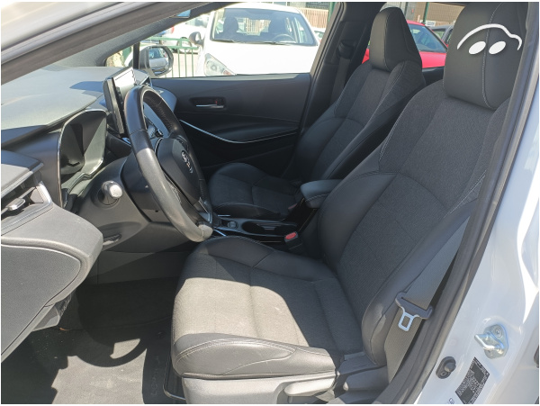 Toyota Corolla  8