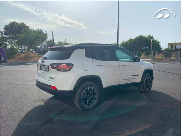 Jeep Compass Trailhawk 3